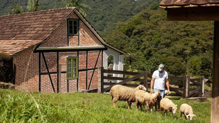 Rota do Enxaimel recebeu medalha de prata em premiação nacional de turismo