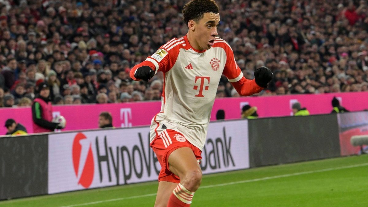 Veja a lista completa dos 15 jogadores de futebol do mundo que valem mais de 100 milhões de euros (2)