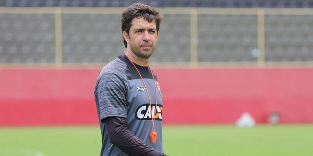 João Burse, técnico do Figueirense (Foto: Maurícia da Matta, EC Vitória)