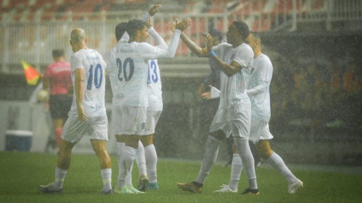Barra goleia o Nação pelo Campeonato Catarinense (Foto: Richard Ferrari, Barra, Divulgação)