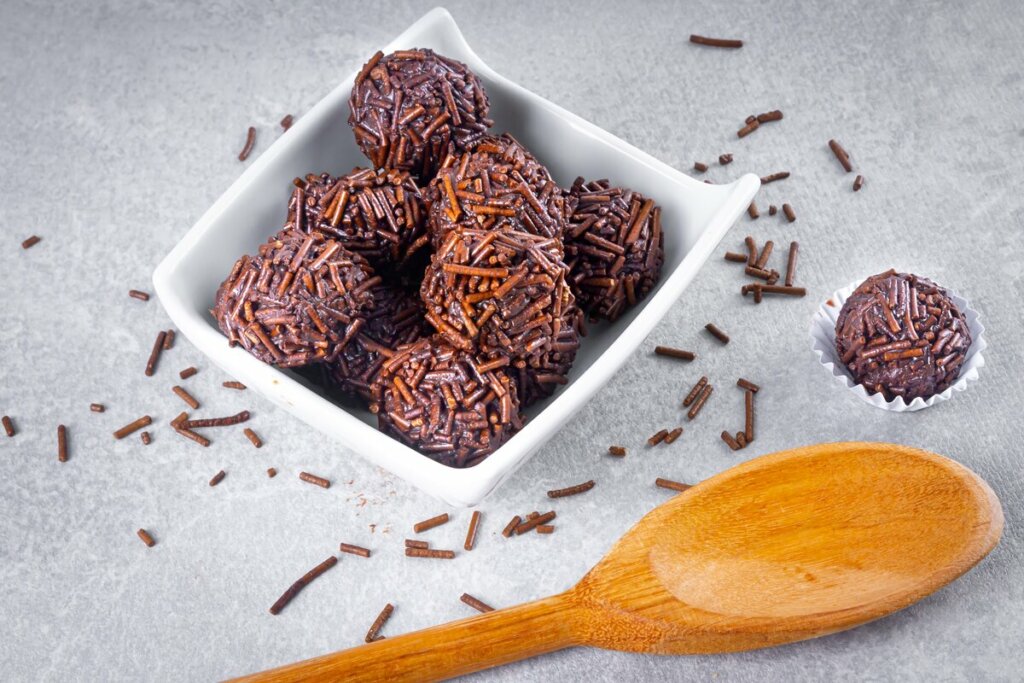 Brigadeiro de batata-doce (Imagem: Romulo Gomes Queiroz | Shutterstock)