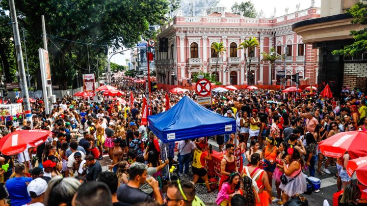 Carnaval em Florianópolis terá mais de 100 eventos e 60 ônibus extras; veja novidades