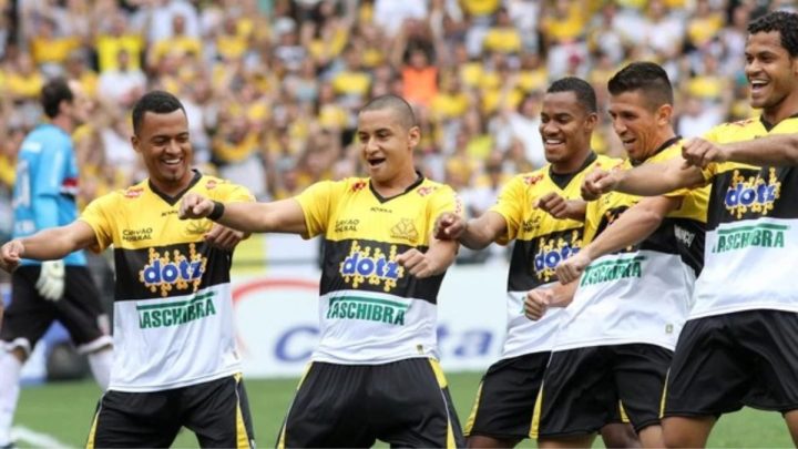 Como foi o ano do último acesso do Tigre à Série A