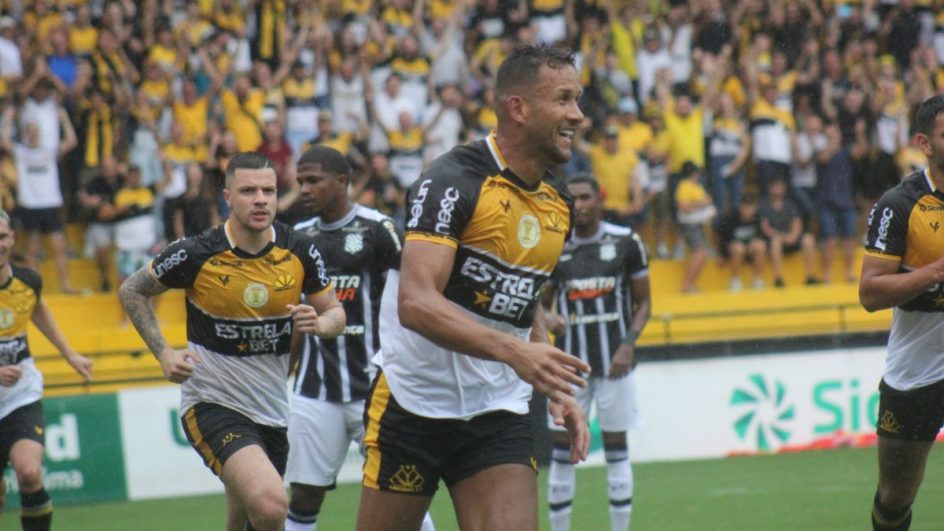 Criciúma x Figueirense pelo Campeonato Catarinense (Foto: Celso da Luz, Criciúma, Divulgação)