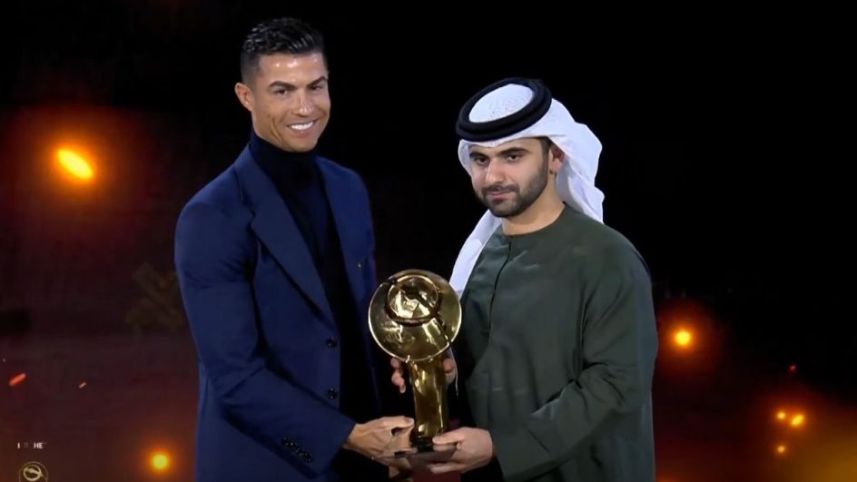 Cristiano Ronaldo durante a premiação do Globe Soccer Awards (Foto: Onefootball, Reprodução)