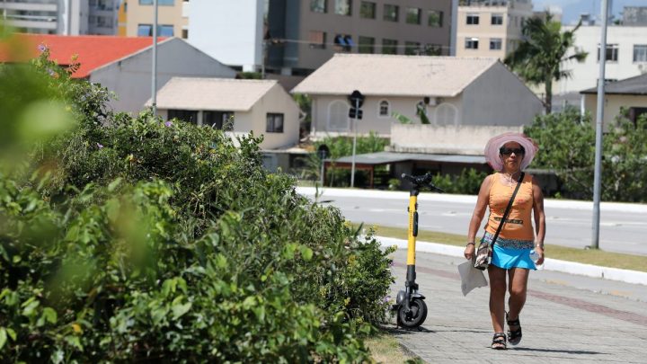 El Niño perde força e chuvas ficam na média nos próximos meses em Santa Catarina