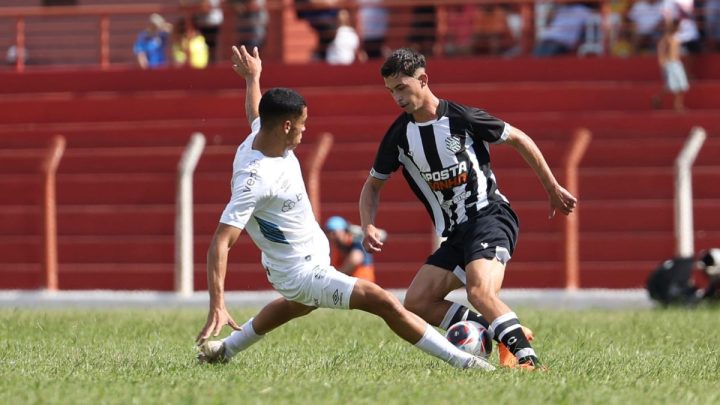 Figueirense perde para o Grêmio por 6 a 0 na Copinha (Foto: Lucas Veber/L3/FFC)