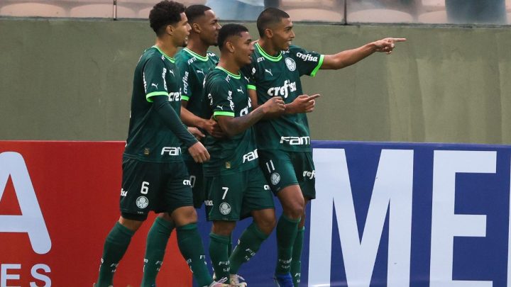 Jogos de hoje (150124) onde assistir futebol ao vivo