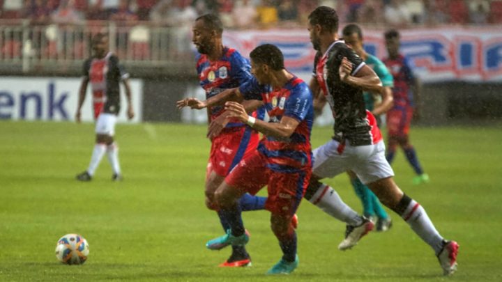 Marcílio Dias venceu o Joinville de virada no Campeonato Catarinense (Foto: Vica Bueno, Marcílio Dias)