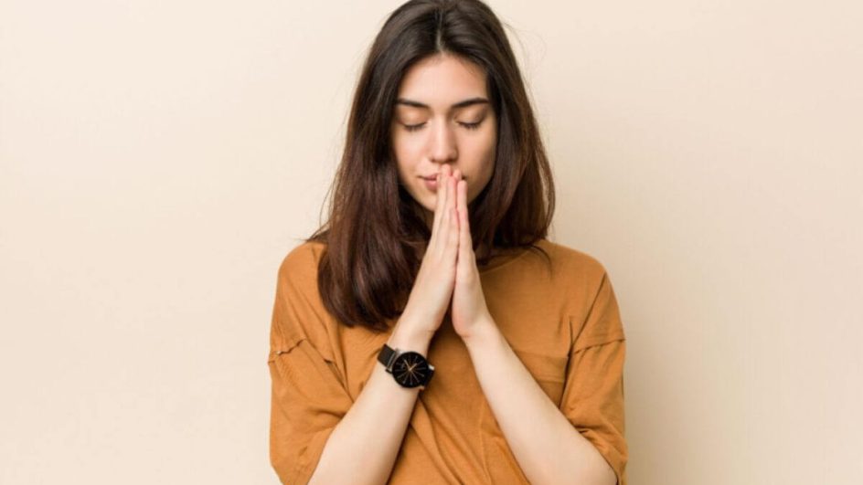 União entre o silêncio da mente e a inteligência universal possibilita  acesso a um estado de amor e vitalidade (Imagem: Asier Romero | Shutterstock)