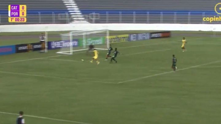 Narrador viraliza durante transmissão da Copa São Paulo (Foto: Futebol Paulista, Reprodução)