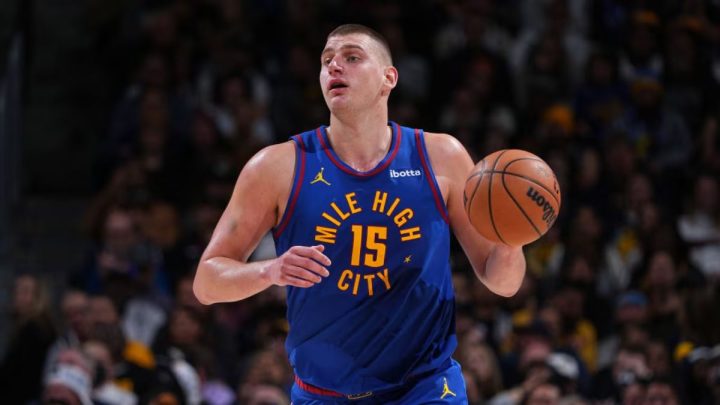Nikola Jokic em ação pelo Denver Nuggets na NBA (Foto: Garrett Ellwood/NBAE)