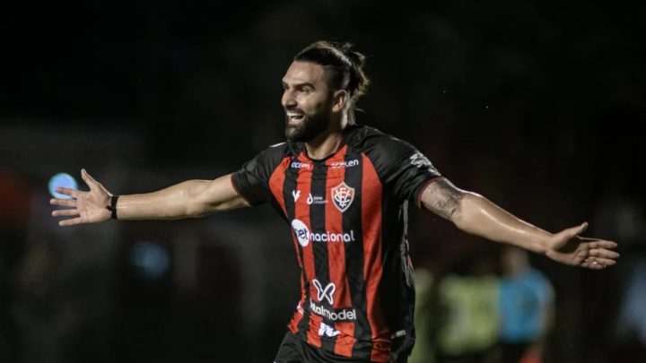O que se sabe sobre Léo Gamalho no Avaí