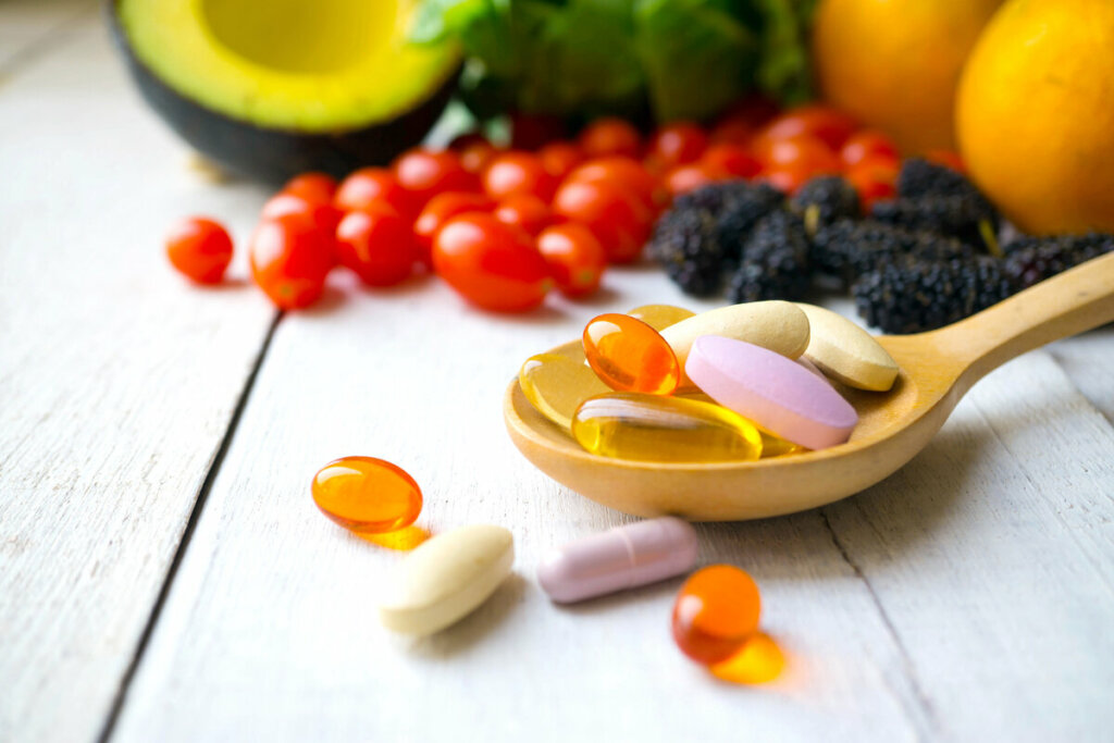 Suplementos termogênicos são utilizados para acelerar o metabolismo (Imagem: Lallapie | Shutterstock)