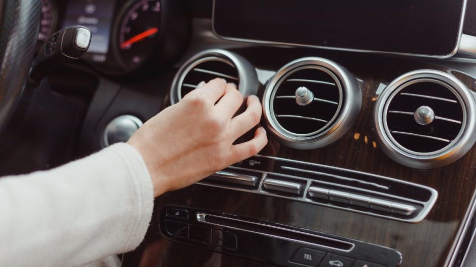 Procon de Florianópolis notifica Uber por motoristas se recusarem a ligar ar-condicionado