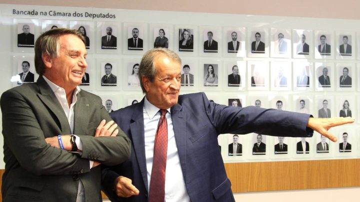Bolsonaro e Valdemar Costa Neto