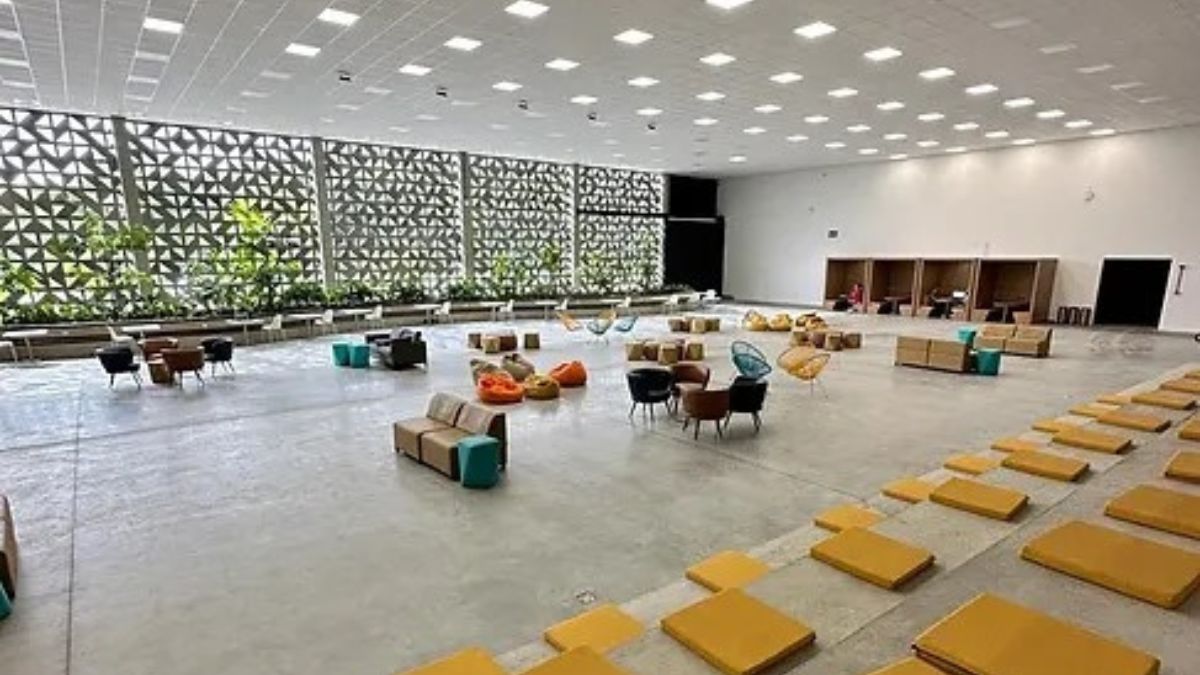 coluna-estela-benetti-coworking-cepan-joinville
