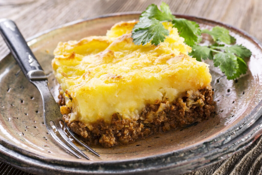 Escondidinho de carne moída (Imagem: hlphoto | Shutterstock)