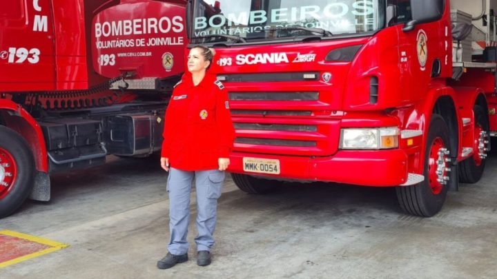 Mulher vai coordenar equipe dos Bombeiros Voluntários de Joinville pela primeira vez