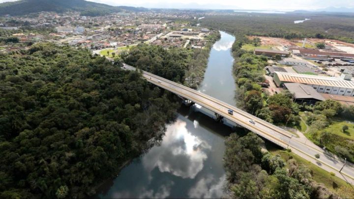 Ponte do Trabalhador, em Joinville, será bloqueada neste domingo