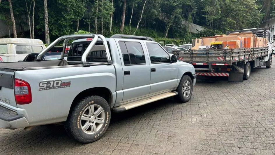 Homem é preso após roubo de R$ 1 milhão em concessionária da BMW, em Joinville