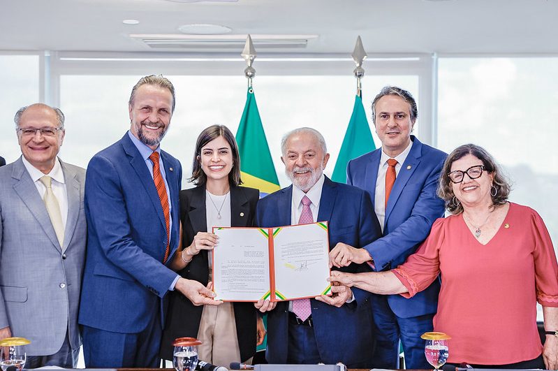 Sanção Bolsa Ensino Médio