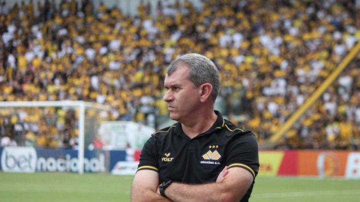 Tencati falou sobre planos do Criciúma para a temporada de 2024 em entrevista coletiva (Foto: Celso da Luz, Criciúma EC)