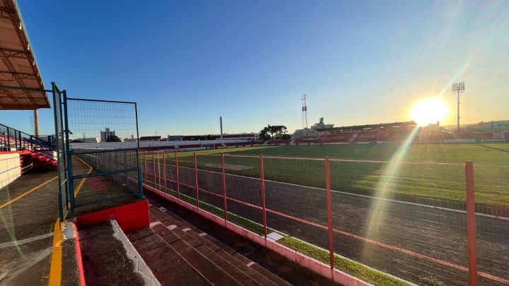 Tio Vida, palco de Inter de Lages x Avaí (Foto: Cristian Delosantos, CBN)