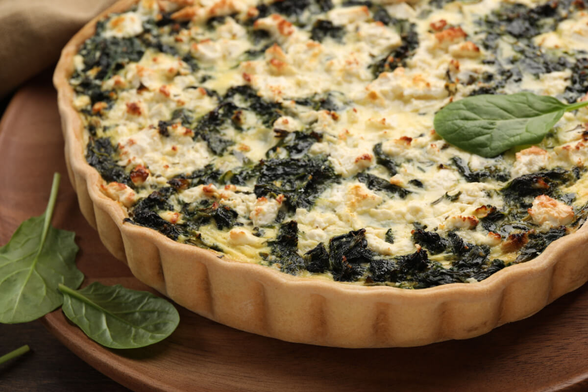 Torta de espinafre com tofu (Imagem: New Africa | Shutterstock)