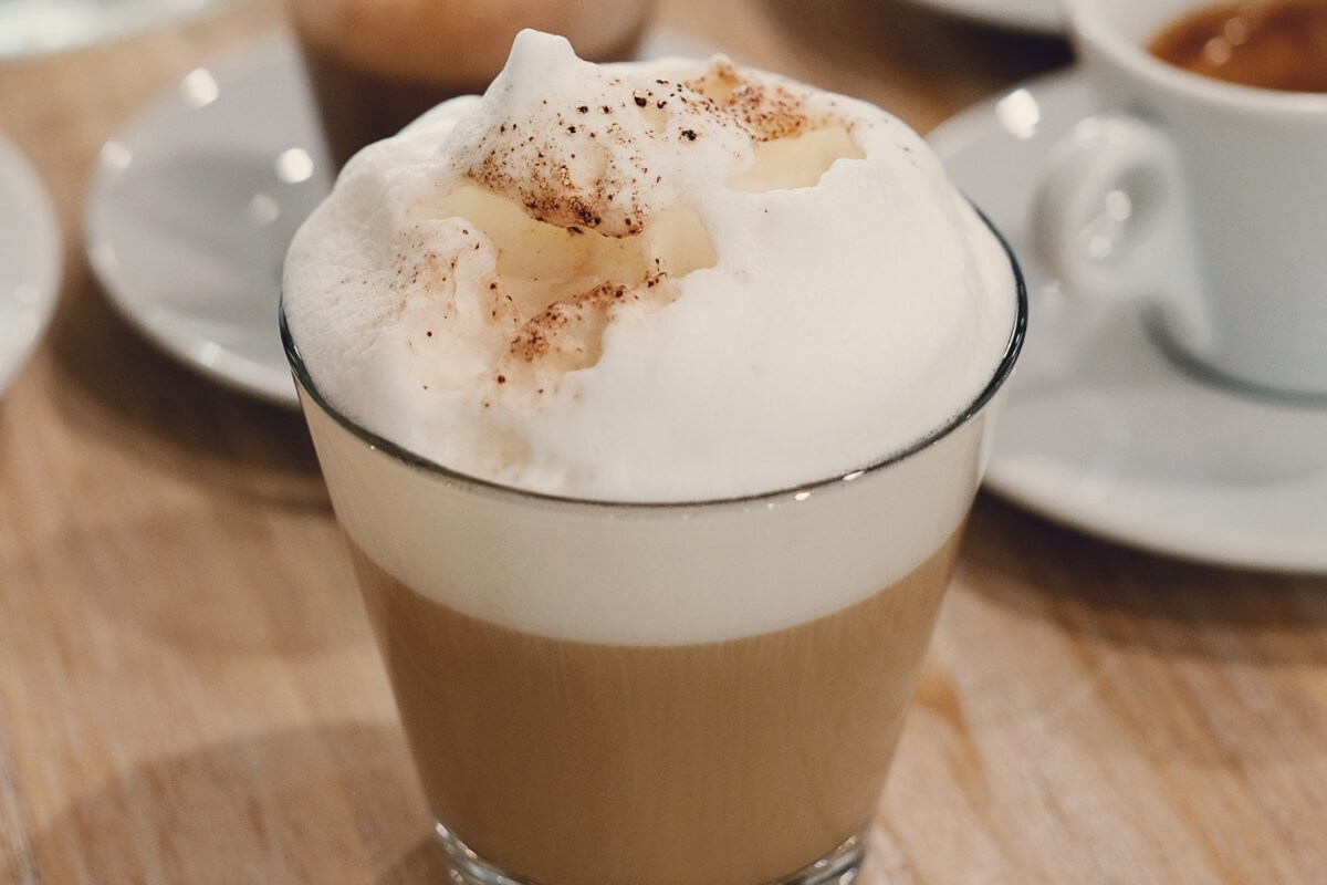 Cappuccino gelado (Imagem: Racool_studio | Freepik)