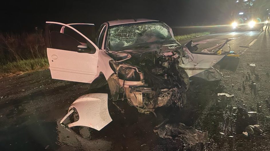 Casal morre carbonizado em acidente que deixou três mortos na BR-282 em SC