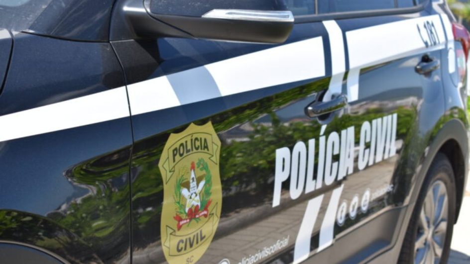 Homem é preso por suspeita de estupro de vulnerável e pornografia infantil no Oeste de SC