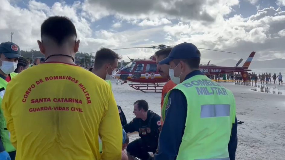 VÍDEO: Idoso argentino morre após sofrer mal súbito em praia de Florianópolis
