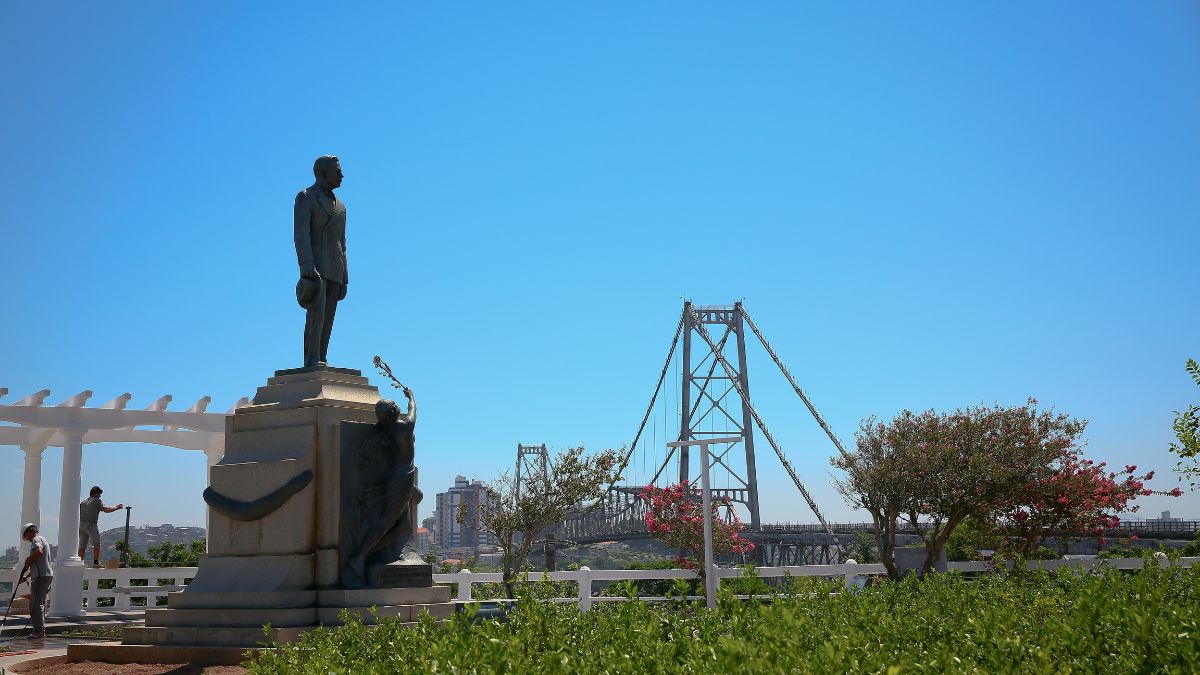 Mirante Hercílio Luz (Foto: Reprodução, Betina Humeres)