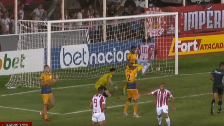 Nação sofre empate relâmpago do Hercílio Luz no Campeonato Catarinense