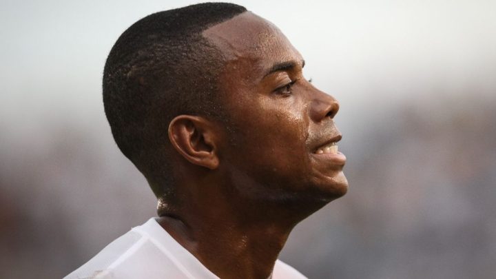 Robinho foi condenado por estupro na Itália