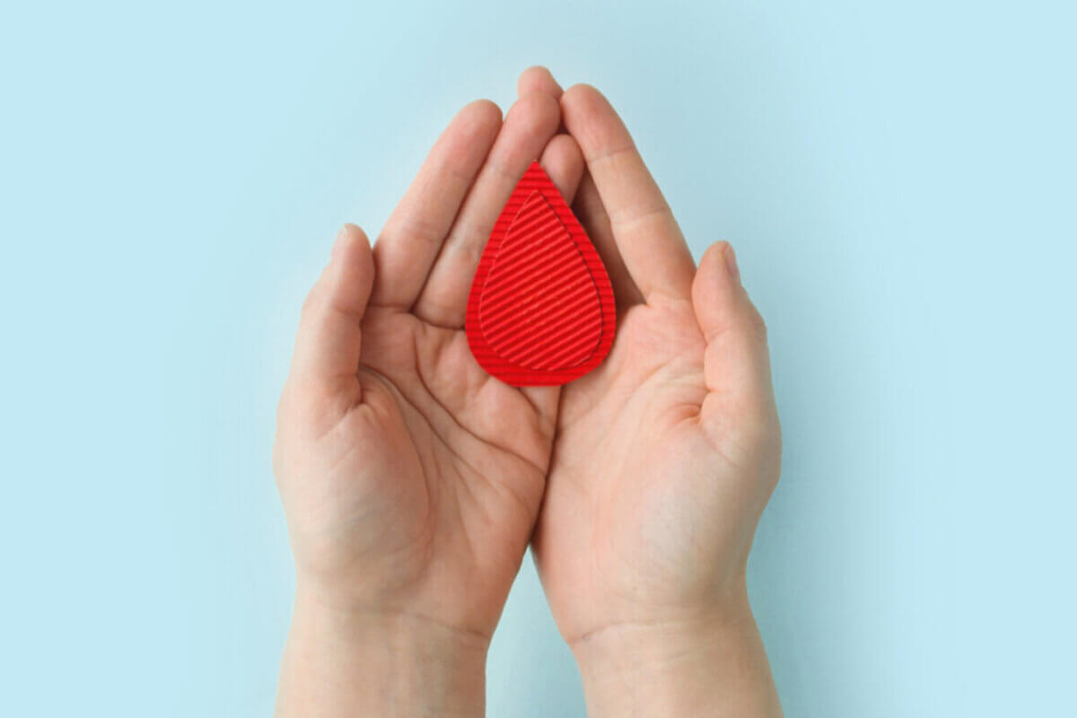 Doar sangue é um ato solidário e ajuda a salvar vidas (Imagem: Vita_Dor | Shutterstock)