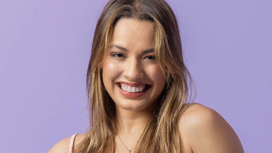 Moradora de Guarulhos, Beatriz tem 23 anos e sonha em ganhar o BBB para ajudar a família (Imagem: Fábio Rocha | Globo)