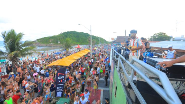 Cerca de 100 mil pessoas estiveram no Carnaval em São Francisco do Sul