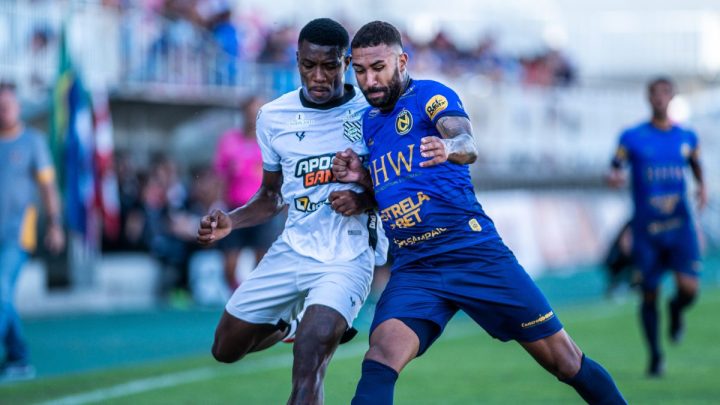 Figueirense e Nação fizeram um jogo aberto na Arena Joinville (Foto: Léo Piva, Mídia Mix, divulgação)