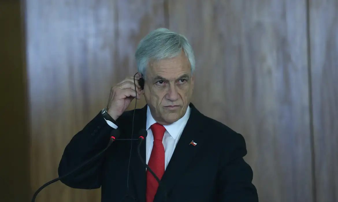 Ex-presidente do Chile, Sebastián Piñera morre em acidente de helicóptero