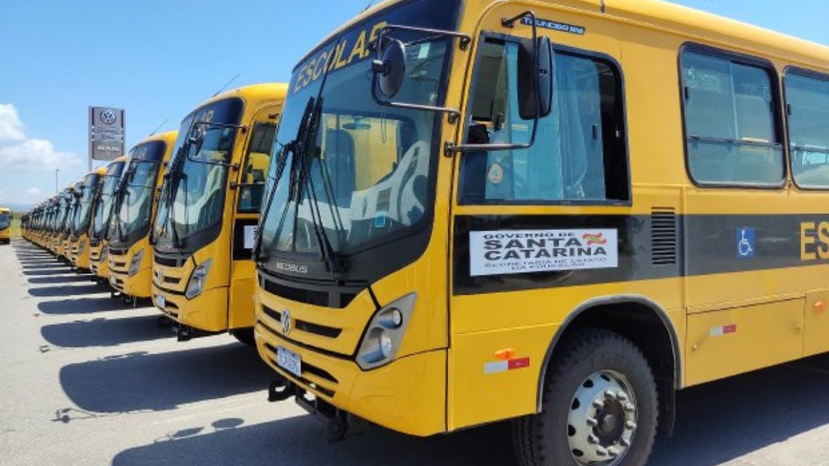 Mais da metade da frota de transporte escolar de SC tem mais de 10 anos de uso