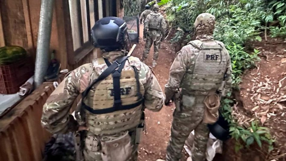 Megaoperação do Gaeco contra facção criminosa cumpre mandados em sete cidades de SC