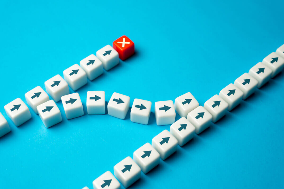 Em momentos de adversidade, é muito importante saber escolher um novo caminho (Imagem: Andrii Yalanskyi | Shutterstock)