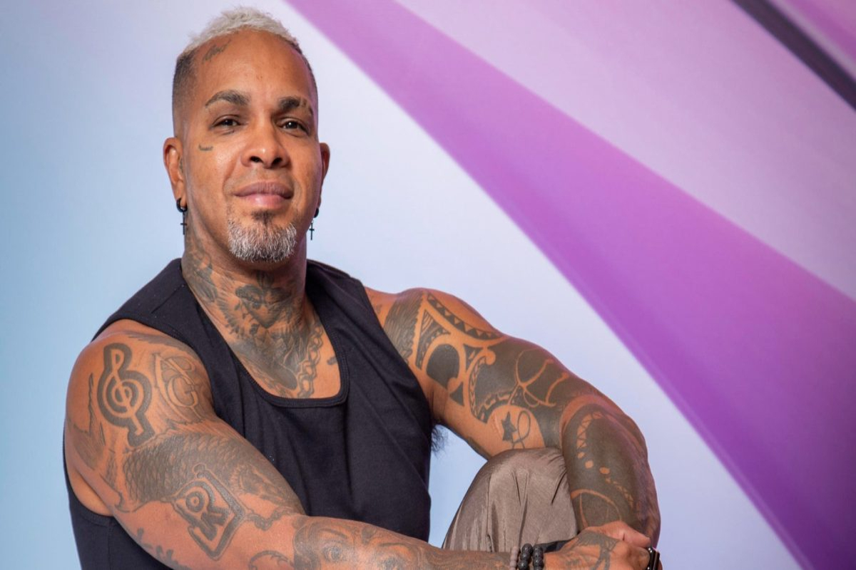 Rodriguinho disputa a permanência no BBB 24 (Imagem: Reprodução digital | TV Globo)
