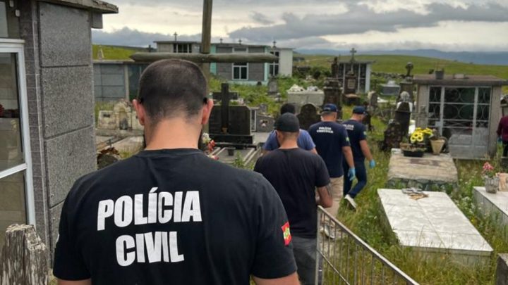 Suspeitos de mataram jovem e esconderem corpo em túmulo são presos na Serra de SC