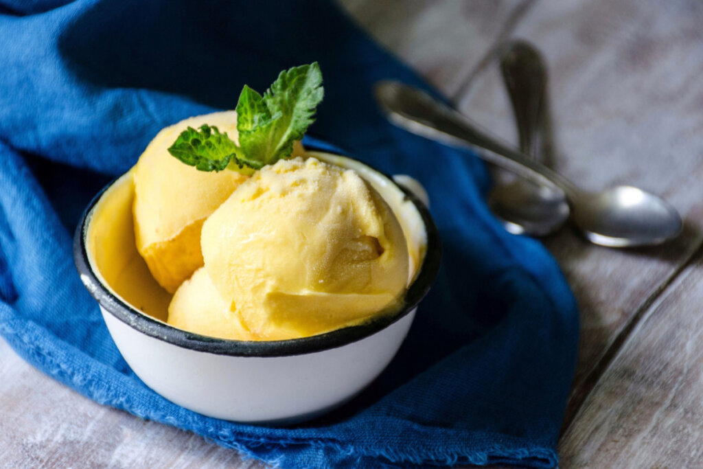 Sorbet de frutas amarelas (Imagem: Batti | Shutterstock)