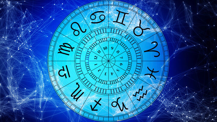 Nem tudo o que dizem sobre os signos é verdade (Imagem: Billion Photos | Shutterstock)