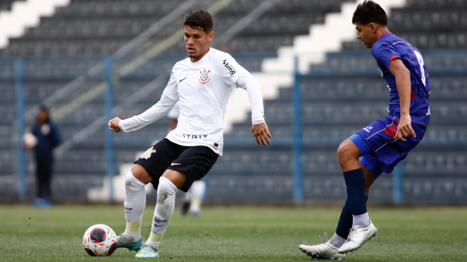 Corinthians encerra contrato com Dimas Campos um dia depois de reportagem no Fantástico