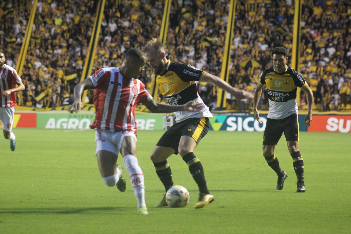 Criciúma x Hercílio Luz.jpg
